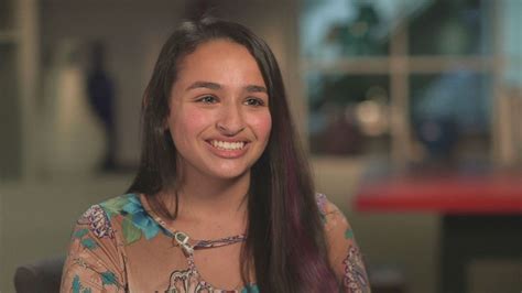 Jazz Jennings Now Jazz Jennings Felt Excluded When She Was Banned From Soccer At Age 8 Lgbtq