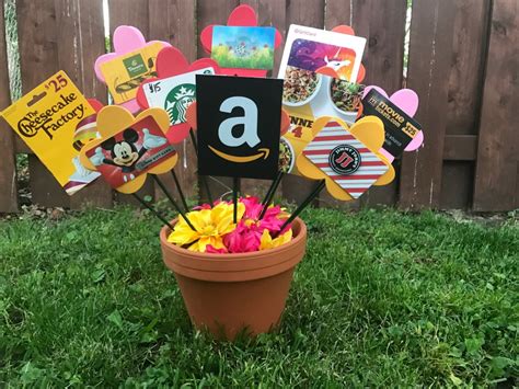 As said, there are various types of gift cards that are used in different transactions. How To Make a Gift Card Bouquet - Sippy Cup Mom