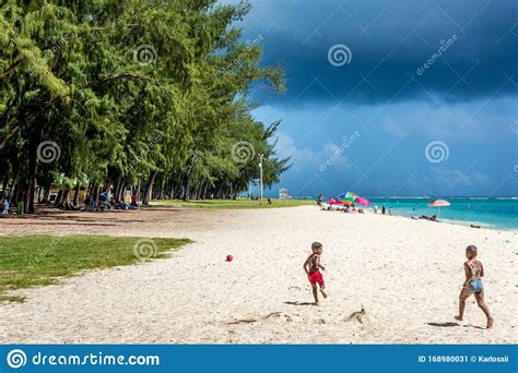 Flic En Flac Beach On The West Coast Of Mauritius Editorial Photo ...