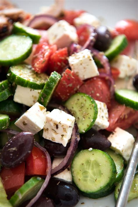 Classic Easy Greek Salad Recipe Greek Salad Delicious Salads Clean Eating Recipes