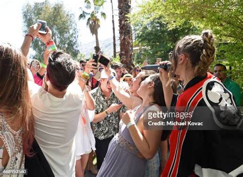 Cabana Club Pool Party Photos And Premium High Res Pictures Getty Images