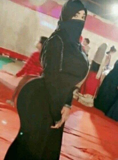 Pin By On Big Boot Beautiful Arab Women Beautiful Muslim Women Arab Women