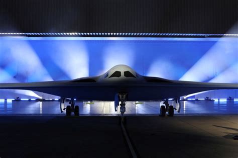 New Stealth Bomber Us Military Unveils B 21 Raider News In Germany
