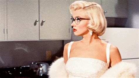 De 8 Beste Gifjes Van Marilyn Monroe FHM