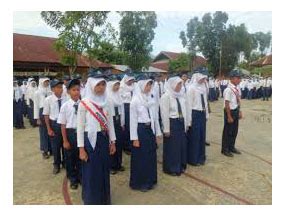 Melaksanakan tugas tertentu di sekolah. Contoh Teks Pidato Untuk Pembina Saat Upacara Bendera Di Sekolah | Contoh Pidato Indonesia Inggris