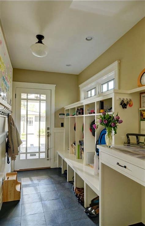 55 Absolutely Fabulous Mudroom Entry Design Ideas Mudroom Design