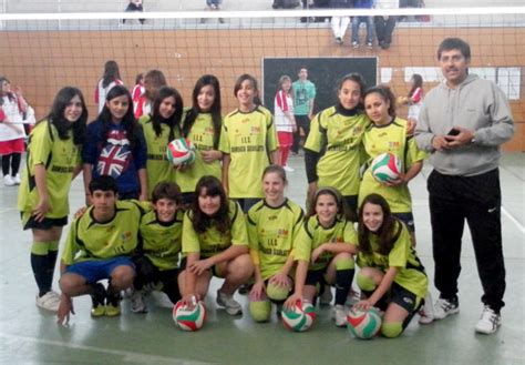 Contactos y información sobre la empresa ies domenico scarlatti en aranjuez: Doble final para el Voley Scarlatti | Campeones de Aranjuez