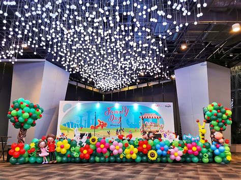 Event Balloon Decoration In Singapore | Big Top