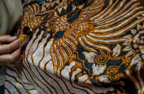 Referensi Batik Memahami Warisan Budaya Indonesia