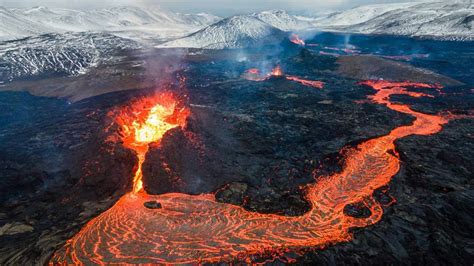 Los 10 Volcanes Más Activos Del Mundo Viajar