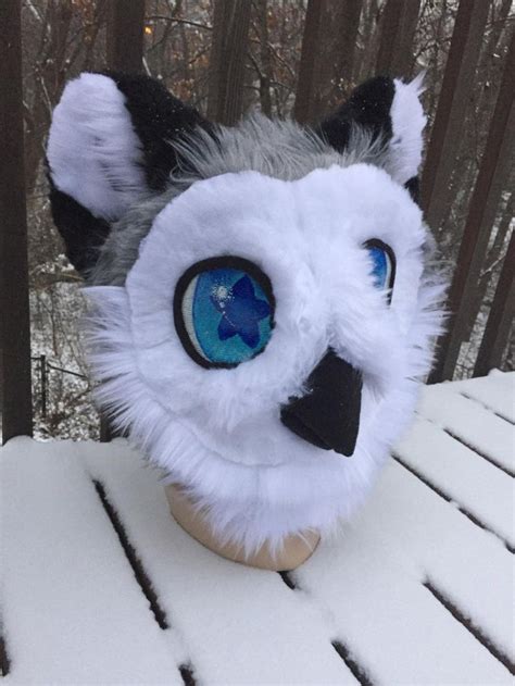 Snowy Owl Gryphon Fursuit By Ariokkii On Deviantart Fursuit Fursuit Furry Fantasy Beasts