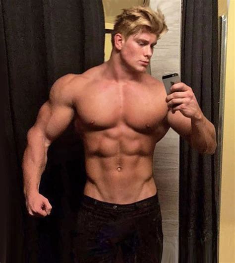 built by tallsteve blonde muscle guy fit men bodies male fitness models hot hunks hot