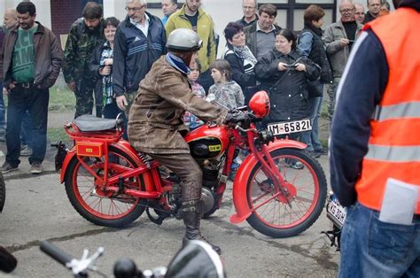 Fotka uživatele Veteran klub Pardubice. | Moped, Vehicles ...