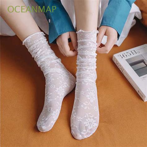 OCEANMAP Breathable Flower Socks Thin Ruffle Side Pile Socks Women