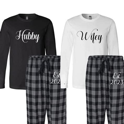 Wifey And Hubby Pajamas Ts For The Couple Bride And Groom Pajamas