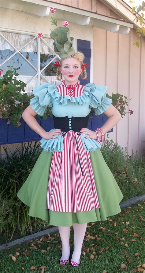 This Is Wizard Of Oz Munchkin Costume Diy Ideas Diy Decorations Ideas
