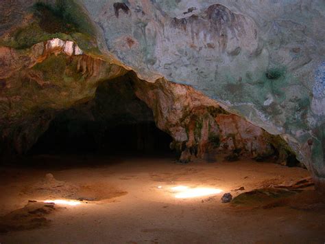 Caves In Aruba Natural Landmarks Aruba Landmarks