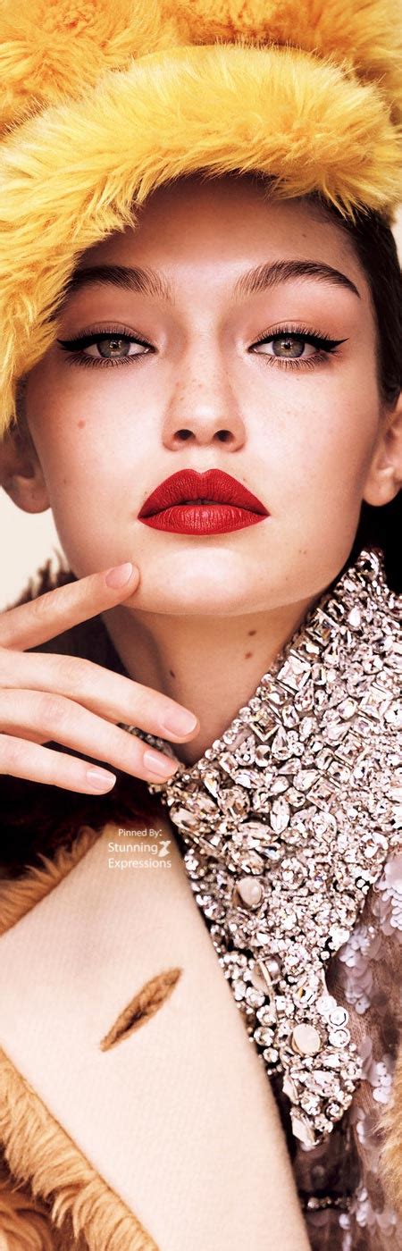 Gigi Hadid Vogue Japan Nov 2017 Stunning Expressions