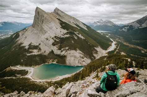 Top Five Day Hikes In The Canadian Rockies Desk To Glory