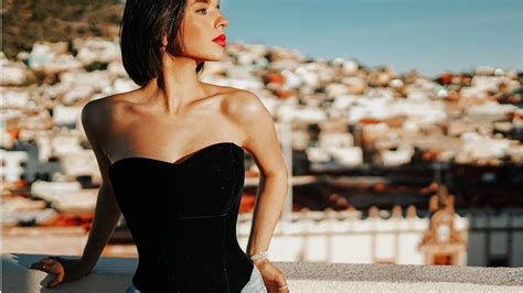 Ngela Aguilar Roba Miradas Con Un Espectacular Atuendo Youtube