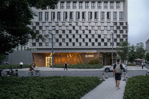 鑫耀中城展示中心立面改造设计 致逸设计 特来设计