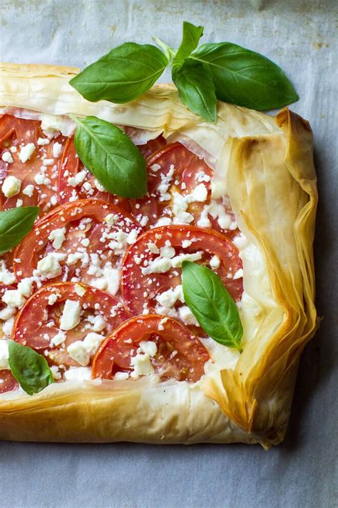 Pie crust can be made with a variety of fats, from our favorite, shortening, to the classic lard. This Mozzarella Tomato Tart has a butter-garlic phyllo crust with mozzarella, tomatoes, feta ...