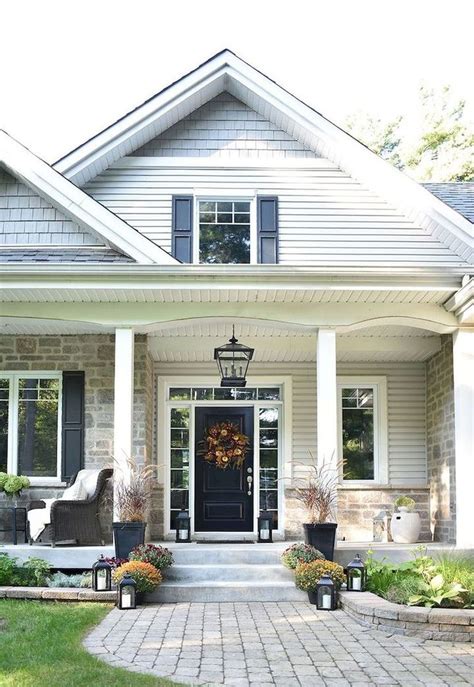 40 Farmhouse Front Porch Steps Ideas House Front Porch House With