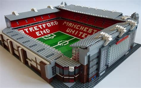 El old trafford abrió sus puertas por primera vez en febrero de 1910. LEGO Creator Expert 10272: Erwartet uns ein Fußballstadion?