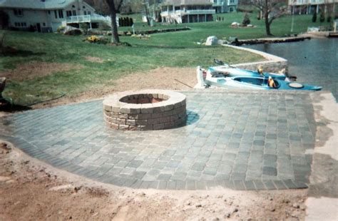 Lakeside Patio With Firepit Fn Masonry