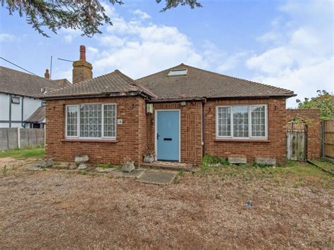 5 Bed Bungalow For Sale In Wards Hill Road Minster On Sea Sheerness