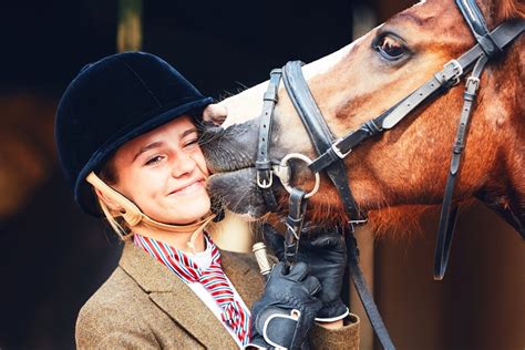 Horse Bonding Dos And Donts How To Make Friends With Your Horse