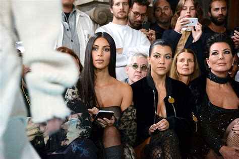 Kim Kardashian Held At Gunpoint In Paris Hello