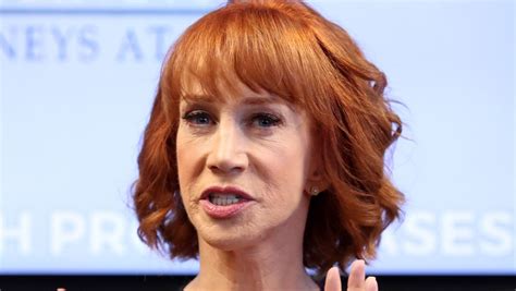 Kathy Griffin Isnt Sorry About Her Trump Photo Anymore