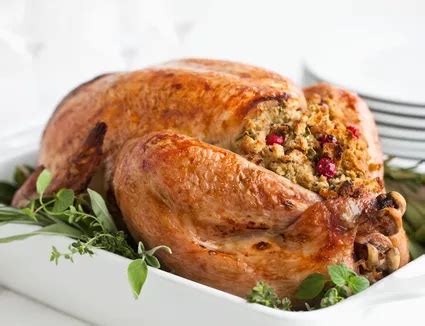 This meal can take place any time from the evening of christmas eve to the evening of christmas day itself. 20 Recipes for a Traditional British Christmas Dinner ...
