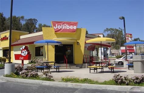 Jollibee Closed 16 Reviews Filipino 2401 S Azusa Ave West