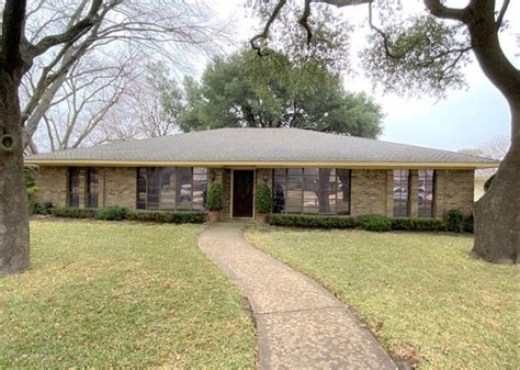 Maybe you would like to learn more about one of these? 2425 Fairview Dr, Plano, TX 75075 | MLS# 14529879 | Redfin