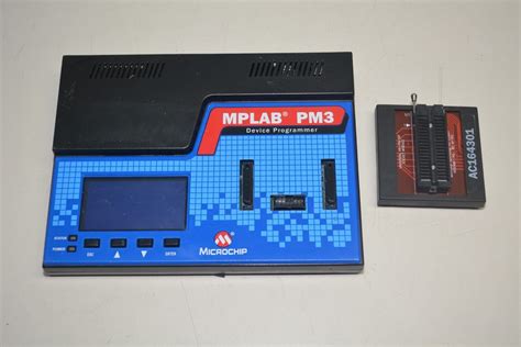 Microchip Mplab Pm3 Universal Programmer W Universal 40pin Socket