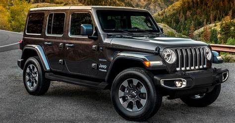 Heres Everything We Know About The 2022 Jeep Wrangler Renegade