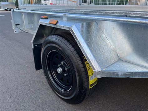 7 X 4 Ft Box Economy Tilting Trailer Atm 750kg • Lockyer Trailers
