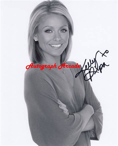 Kelly Ripa Signed Original Autographed 8x10 Photo Coa Etsy