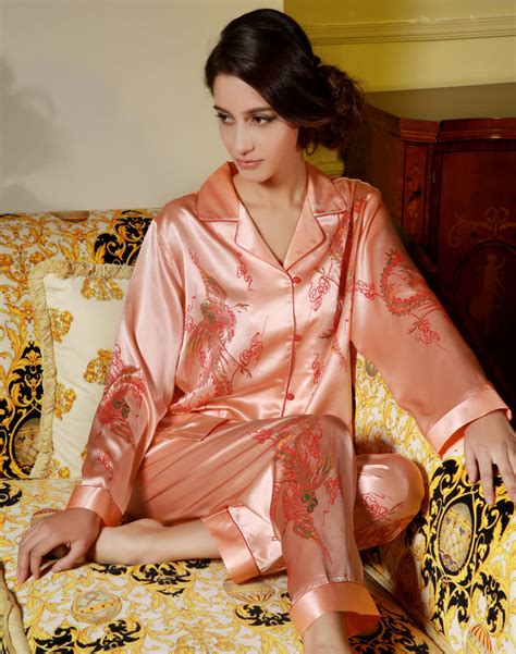 Pure 19mm Silk Luxury Ladies W Exqusite Phenix Embroidery Pajamas Set 8266 Ebay