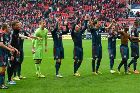Bayern münchen trauert um erhan önal. Bayern München: Schaut auf dieses Spiel! - Fußball - FAZ