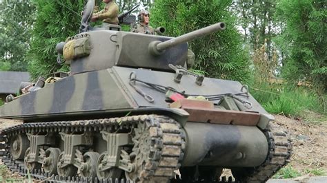 Sherman M4a3e2 Tank Jumbo Rc 116 Youtube