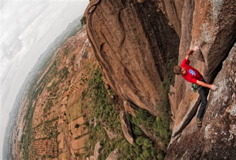 These 20 Rock Climbing Photographs Are Absolutely Insane