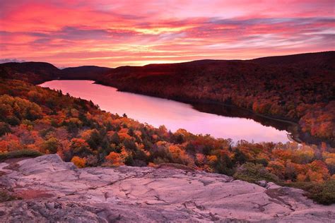 Lake Of The Clouds Porcupine Mountains Michigans Upper Peninsula