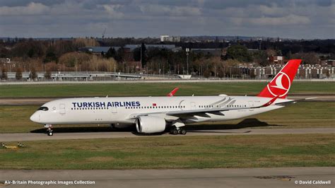 Airbus A Tc Lga Turkish Airlines Tk Thy Abpic