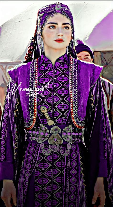 Gorgeous Eyes Beautiful Horse Girl Photography Turkish Fashion Sari