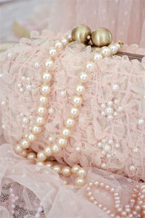 jennelise pearl and lace pink pearls