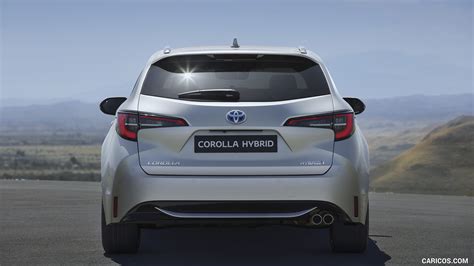 It competes against other compact hybrids, including the honda insight sedan and hyundai ioniq hatchback; 2019 Toyota Corolla Touring Sports Hybrid (EU-Spec) - Rear ...