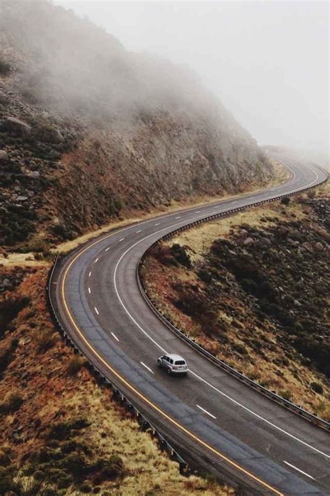 Unduh stok foto jalan raya di stok agen fotografi terbaik dengan jutaan stok foto, gambar dan lukisan premium berkualitas tinggi bebas royalti dengan harga yang wajar. 45+ Foto Jalan Raya dan Pemandangan Alam yang Menakjubkan | Pemandangan, Jalan, Alam